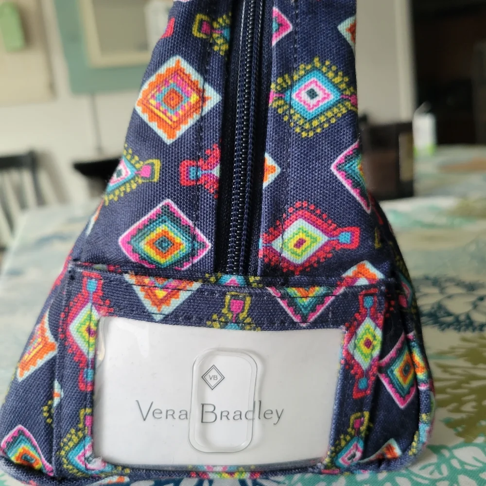 Lunch Box - Picture 2 of 4